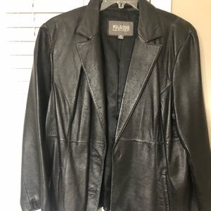 Black genuine plus size leather blazer